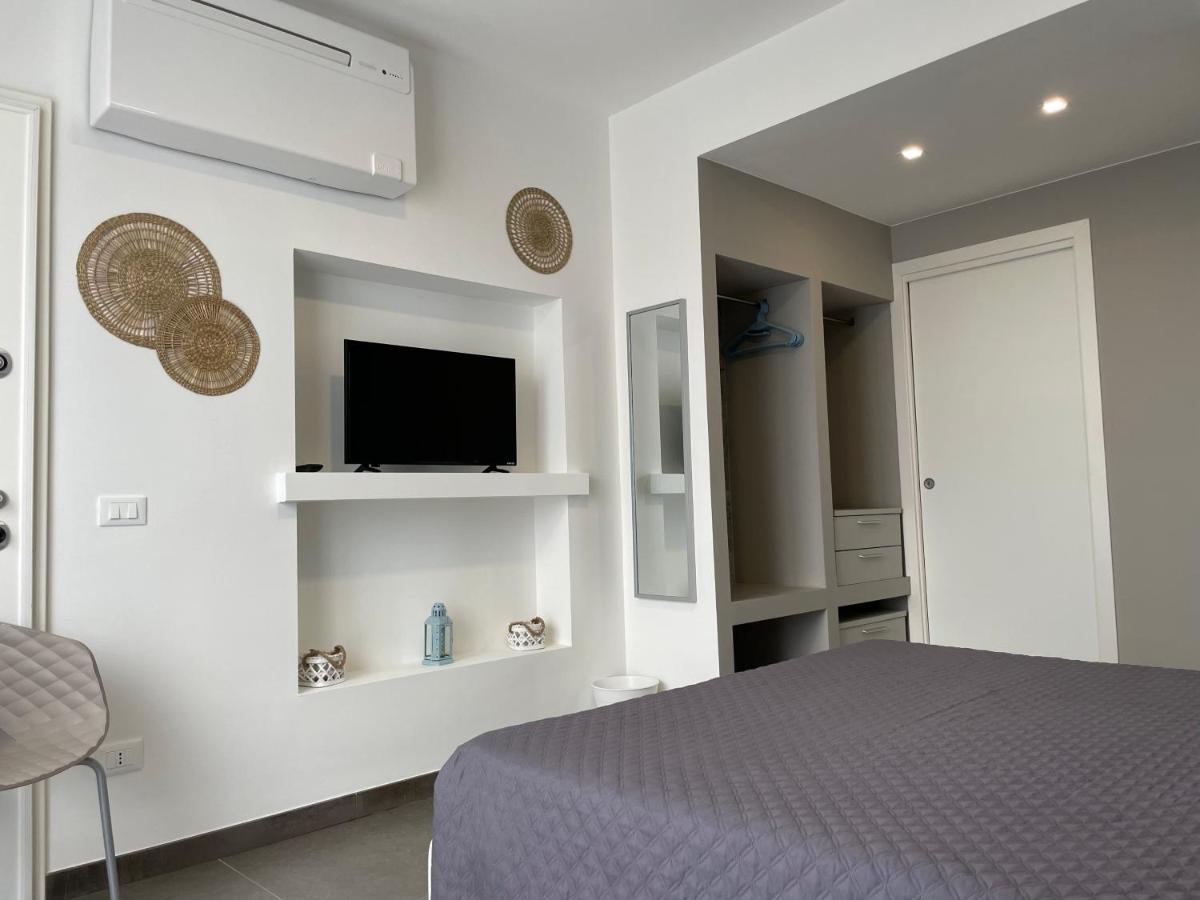 Cala Azzurra Macari Bed And Breakfast And Holidays House Bagian luar foto