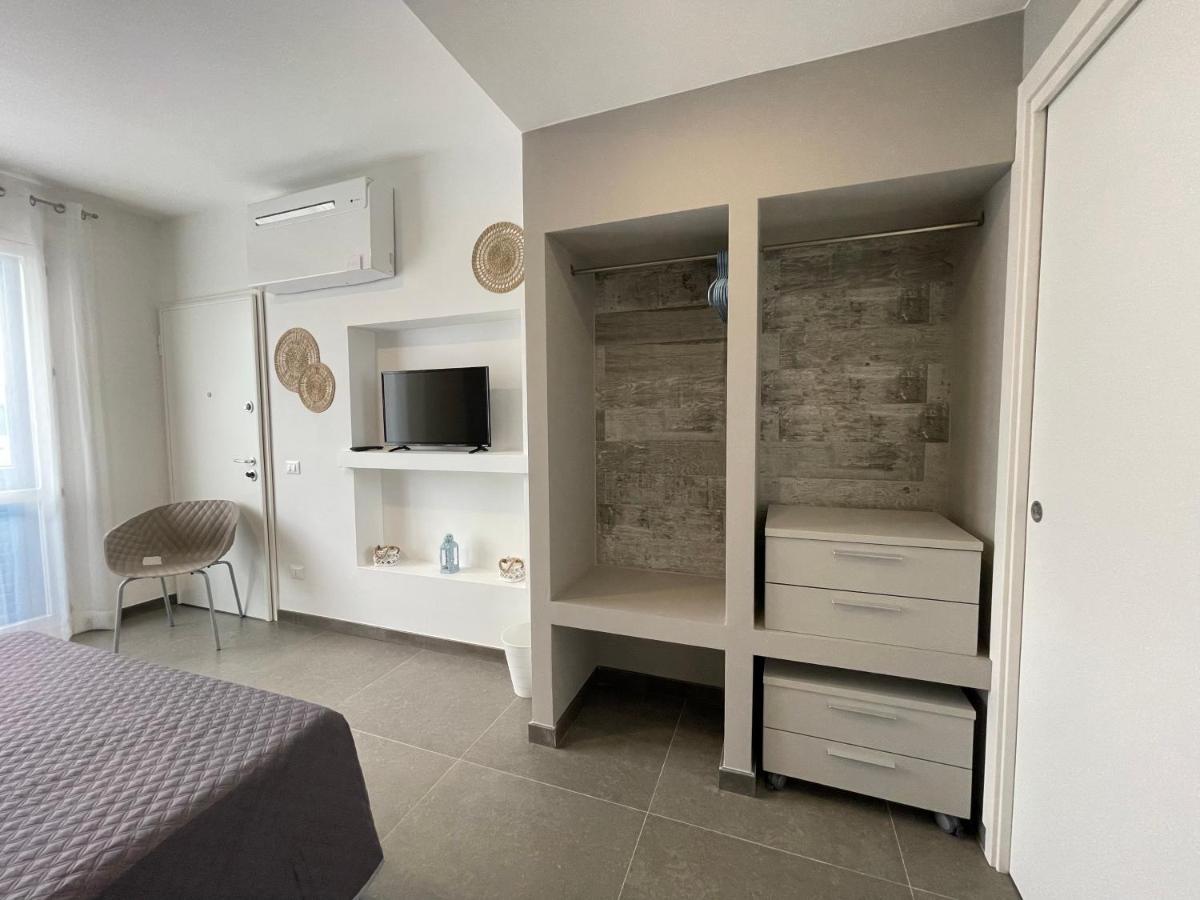 Cala Azzurra Macari Bed And Breakfast And Holidays House Bagian luar foto