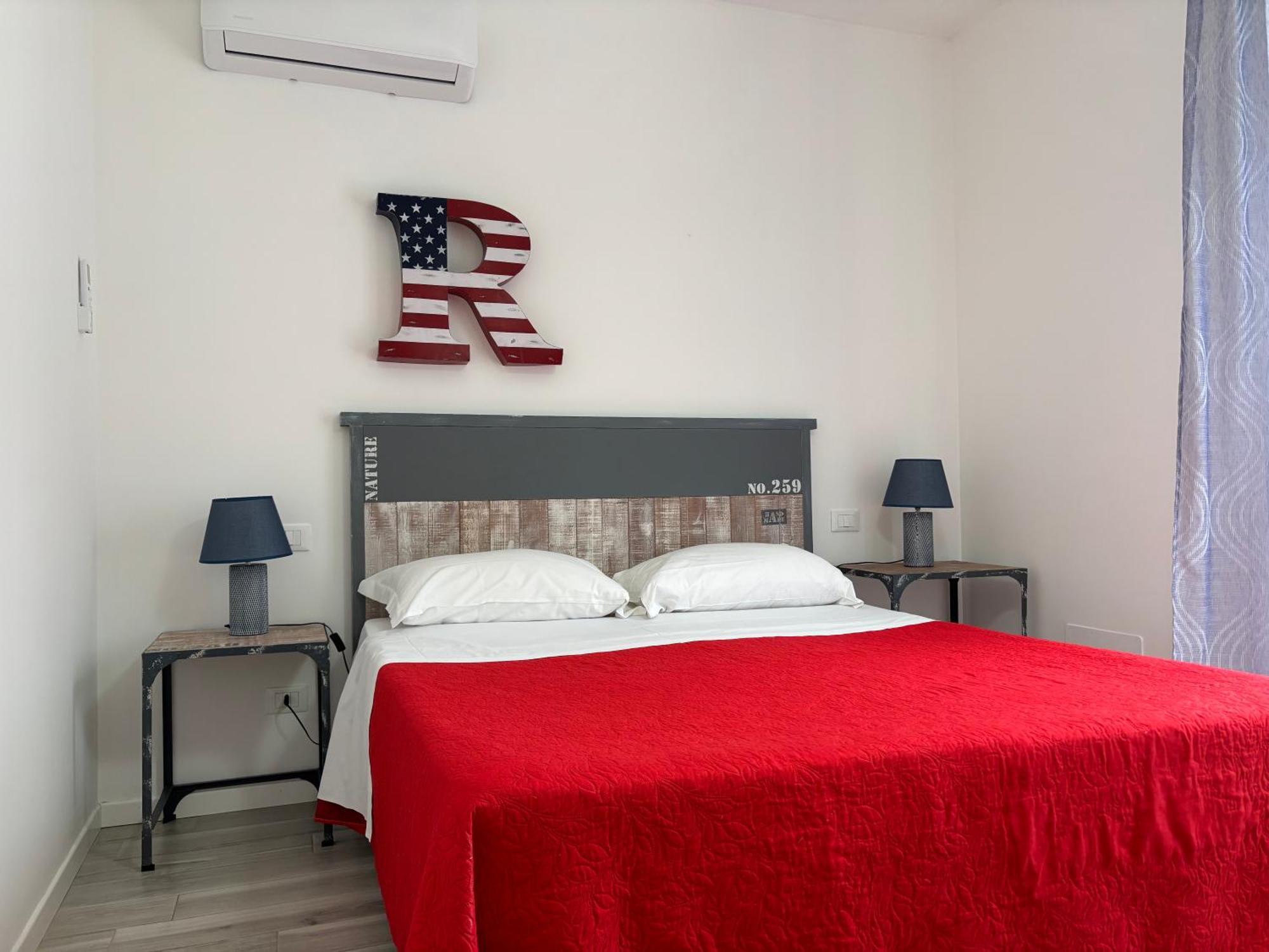 Cala Azzurra Macari Bed And Breakfast And Holidays House Bagian luar foto